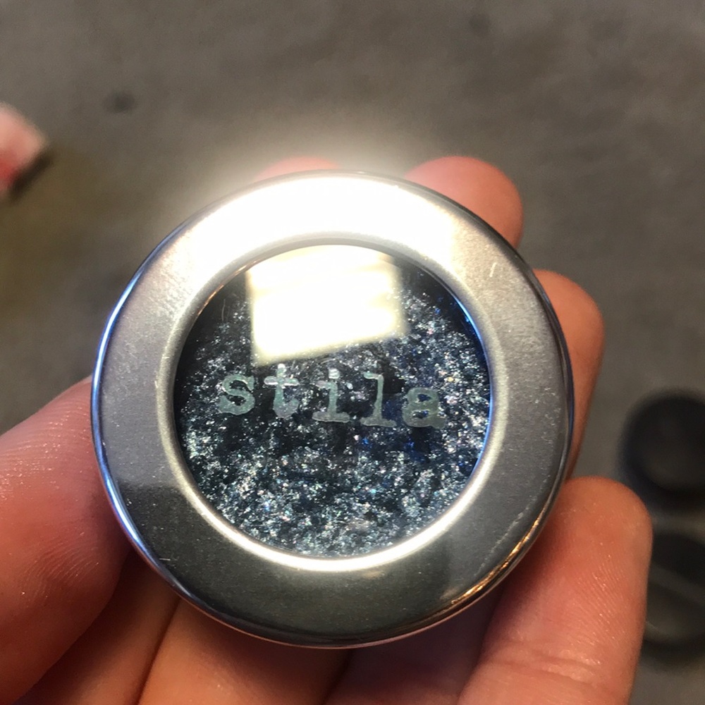 STILA Magnificent Metal Foil Eyeshadow Single